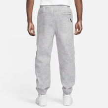 Cargar imagen en el visor de la galería, NIKE FORWARD FLEECE PANTS
