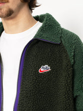 Cargar imagen en el visor de la galería, NIKE JACKET WINTER
