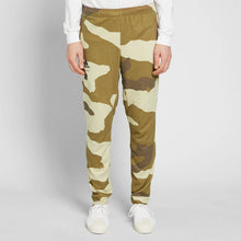 Cargar imagen en el visor de la galería, ADIDAS X UNDEFEATED SWEAT PANT
