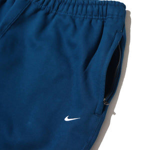 NIKE SOLO SWOOSH FLEECE PANTS