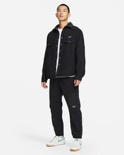 Cargar imagen en el visor de la galería, NIKE SB PADDED FLANNEL JACKET
