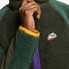 Cargar imagen en el visor de la galería, NIKE JACKET WINTER
