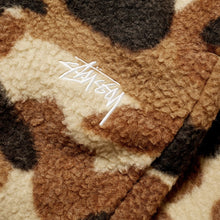 Cargar imagen en el visor de la galería, STUSSY FLEECE PANT
