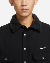 Cargar imagen en el visor de la galería, NIKE SB PADDED FLANNEL JACKET
