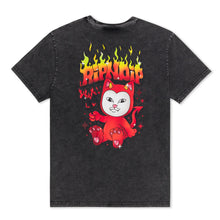 Cargar imagen en el visor de la galería, RIPNDIP SCARY CUTE TEE
