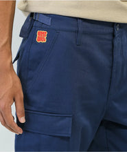 Cargar imagen en el visor de la galería, EMPYRE LOOSE FIT CARGO PANT
