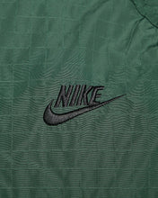 Cargar imagen en el visor de la galería, NIKE BANDON JACKET
