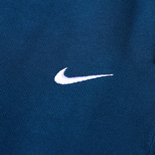 Cargar imagen en el visor de la galería, NIKE SOLO SWOOSH FLEECE PANTS
