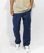 Cargar imagen en el visor de la galería, EMPYRE LOOSE FIT CARGO PANT
