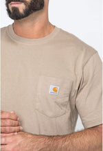 Cargar imagen en el visor de la galería, CARHARTT POCKET TEE
