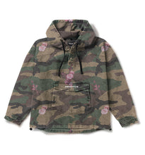 Cargar imagen en el visor de la galería, PRIMITIVE OSAKA CAMO ANORAK
